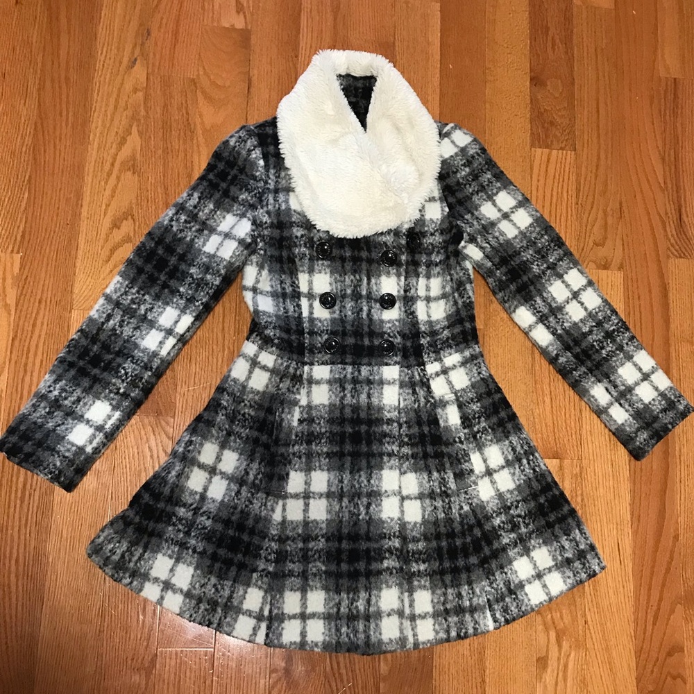 Guess Women’s Winter Coat.
